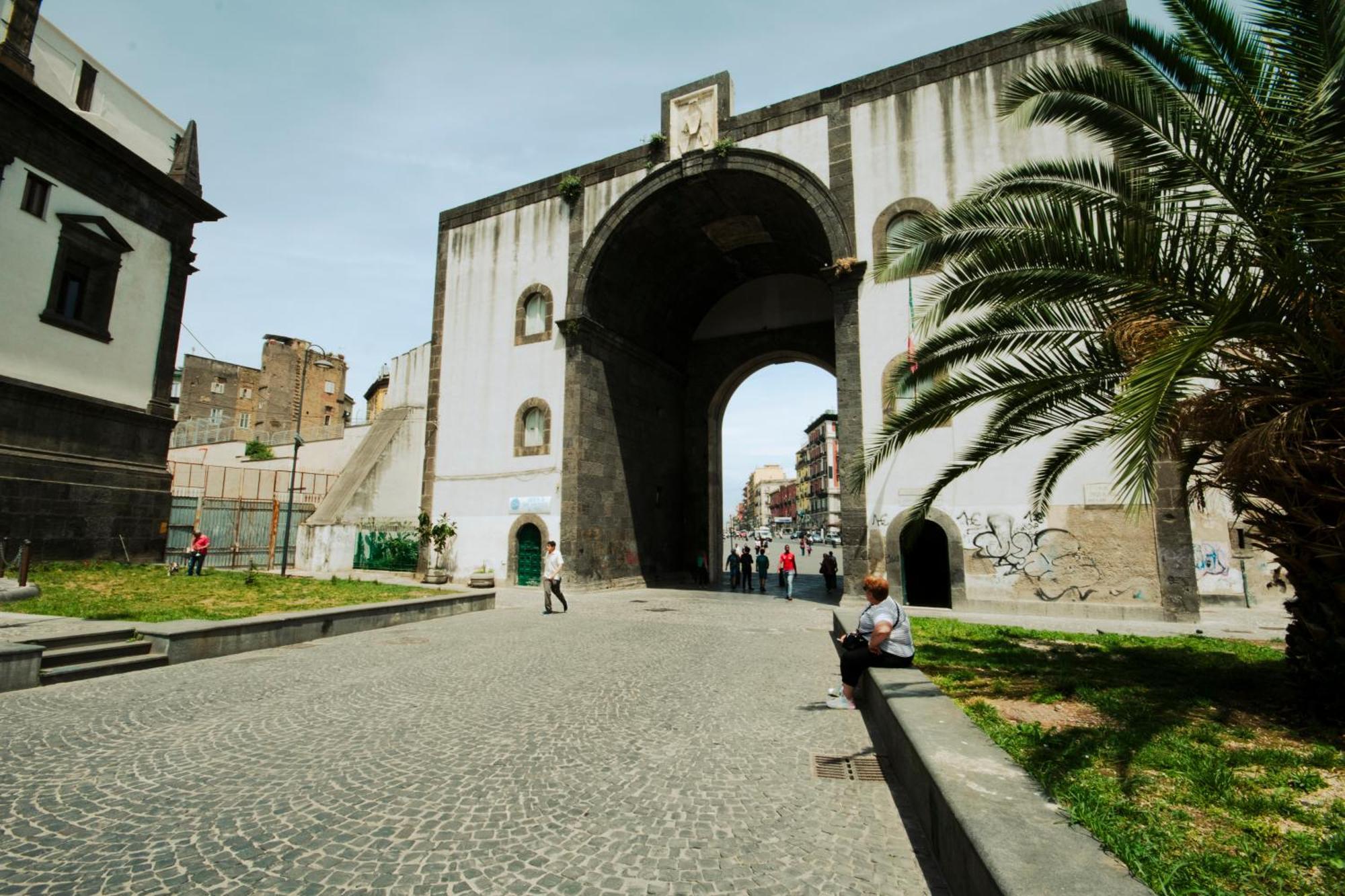 La Reggia Della Duchesca Hotel Nápoles Exterior foto
